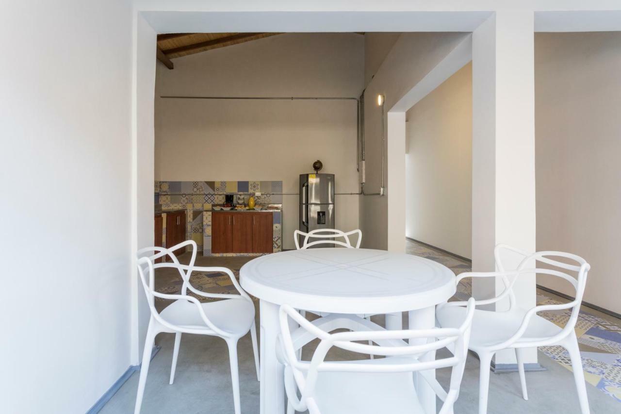 Gaston Coliving Pansiyon Medellín Dış mekan fotoğraf