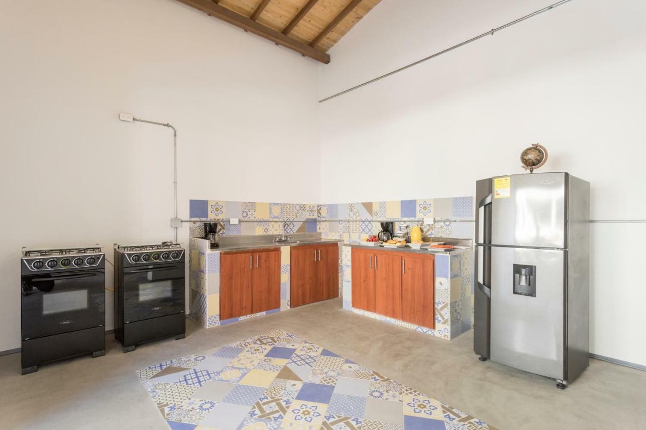 Gaston Coliving Pansiyon Medellín Dış mekan fotoğraf