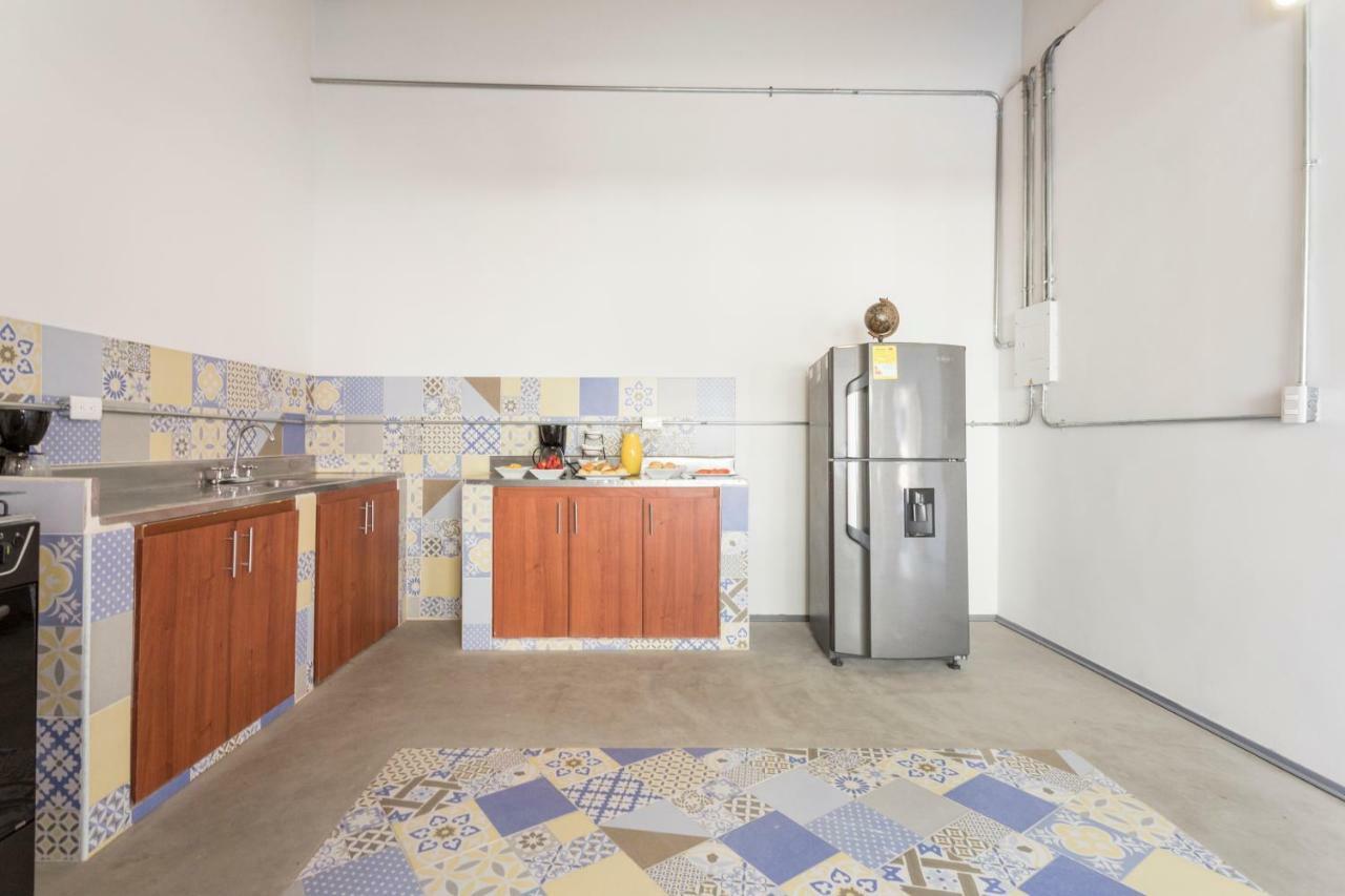 Gaston Coliving Pansiyon Medellín Dış mekan fotoğraf